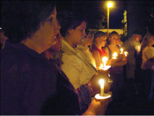 candlelightvigil1.jpg